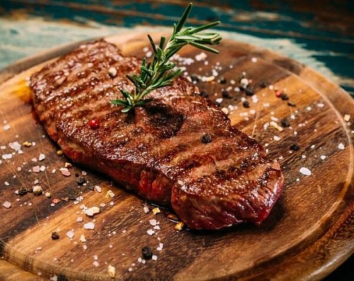 Шашлык из мраморной говядины 100г